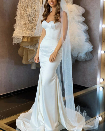 Sweetheart Mermaid Wedding Dress Satin Spaghetti Straps