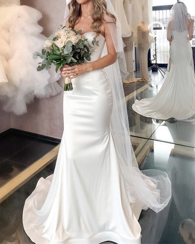 Sweetheart Mermaid Wedding Dress Satin Spaghetti Straps