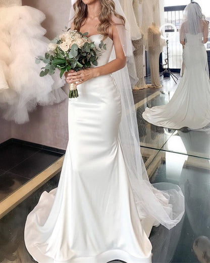 Sweetheart Mermaid Wedding Dress Satin Spaghetti Straps