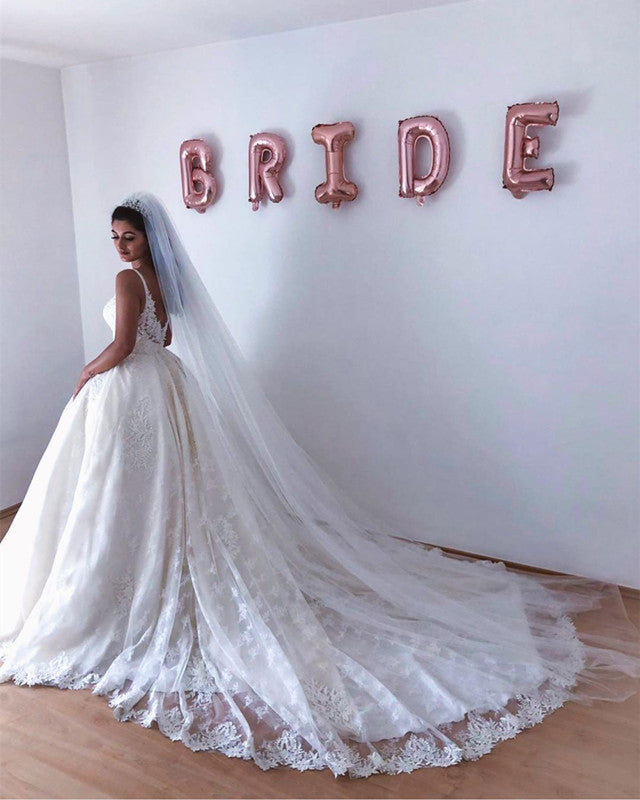 Vintage Lace Wedding Dress Ball Gown V Neck