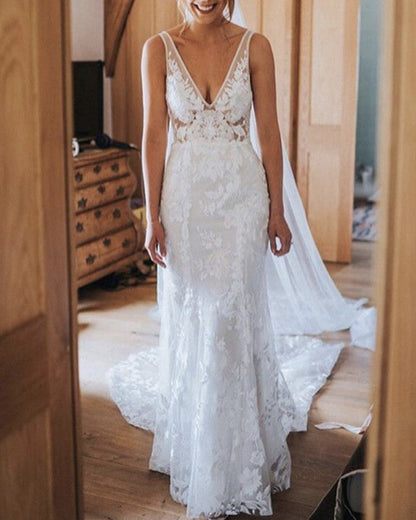 Boho Mermaid Lace V Neck Wedding Dress For Bride
