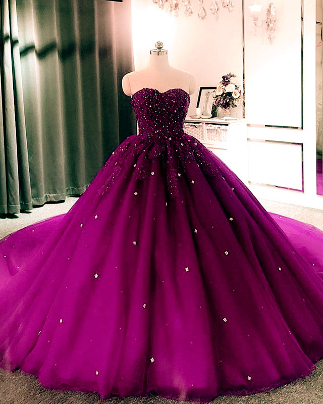 Sweetheart Wedding Dress Tulle Ball Gown Lace Beaded