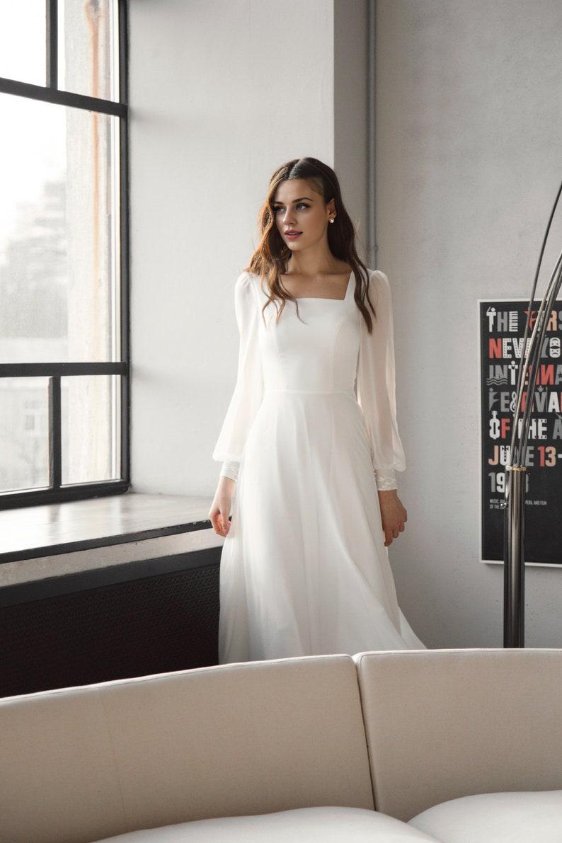 BeautifulSquare neck White wedding dress with sleeves