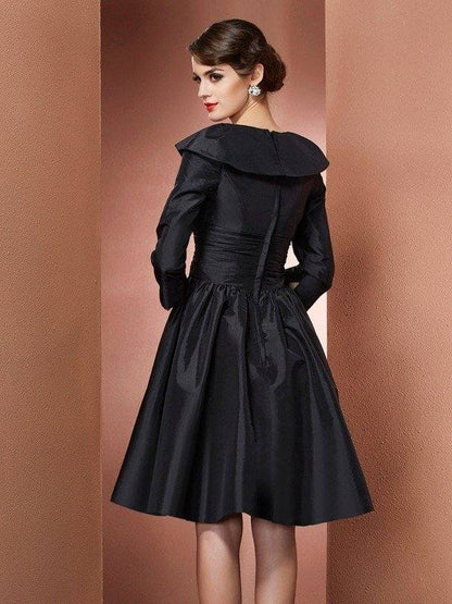 A-Line/Princess V-neck 3/4 Sleeves Short Taffeta Mother of the Bride Dresses - RongMoon