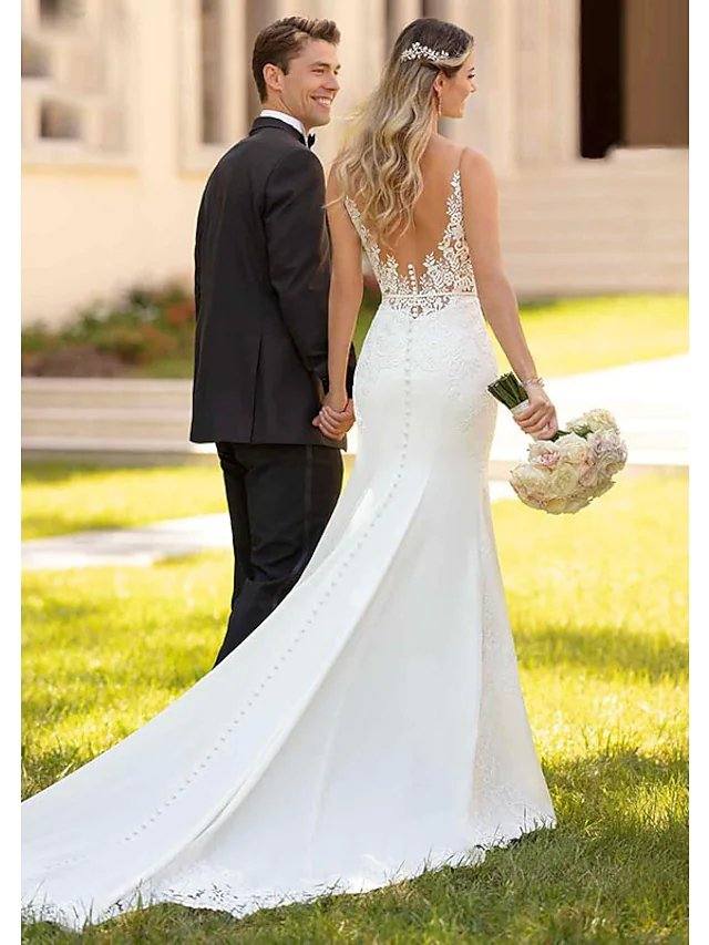 Mermaid / Trumpet Wedding Dresses V Neck Court Train Lace Spaghetti Strap Casual Vintage - RongMoon