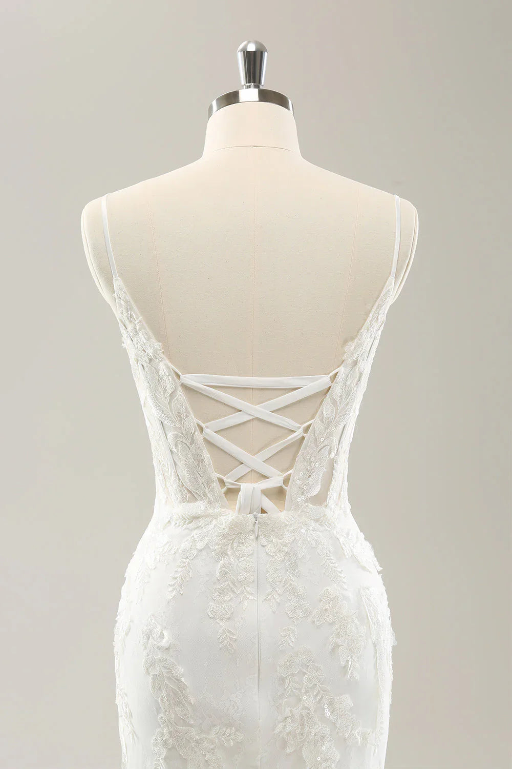 White mermaid thin shoulder strap decal lace tight corset wedding dress