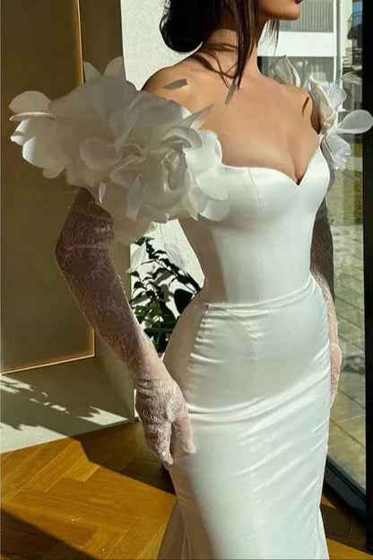 White Sweetheart Mermaid Satin Bride Dress with Flower Embellishments