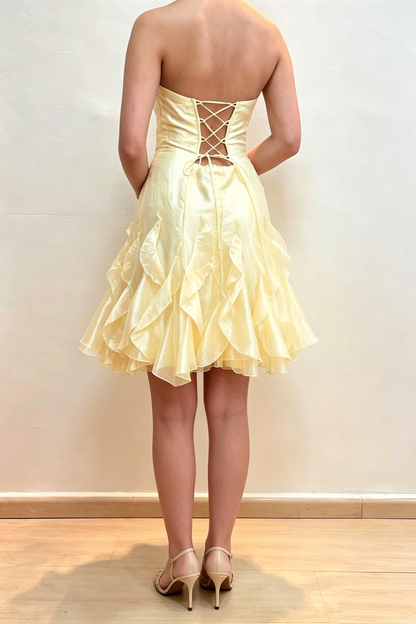 Yellow Strapless Ruffles A-Line Sleeveless Empire-Waist Short Homecoming Dress