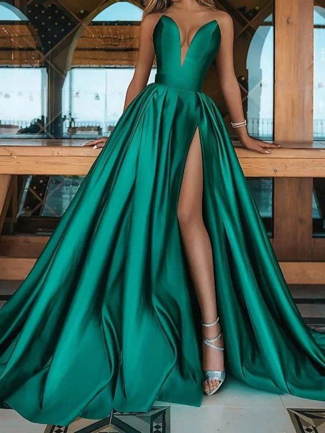 A-Line Minimalist Sexy Prom Formal Evening Dress V Neck Sleeveless Sweep / Brush Train Satin with Pleats Split - RongMoon