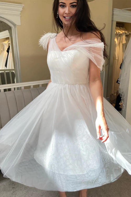 Aimishang Elegant Tulle A-Line Knee-Length Wedding Dress
