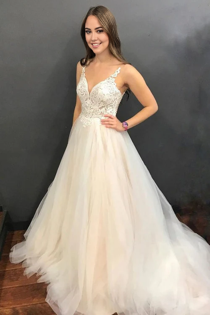 Aimishang Elegant A Line Straps Wedding Dress Tulle With Applique Sweep Train
