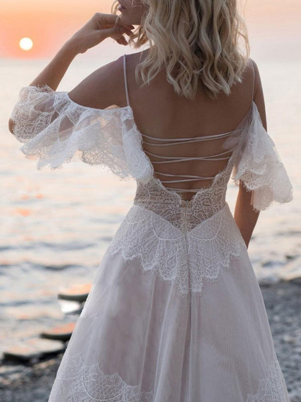 Deep V Neck A Line Boho Wedding Dresses Lace Short Sleeve Bridal Gown With Sweep Train