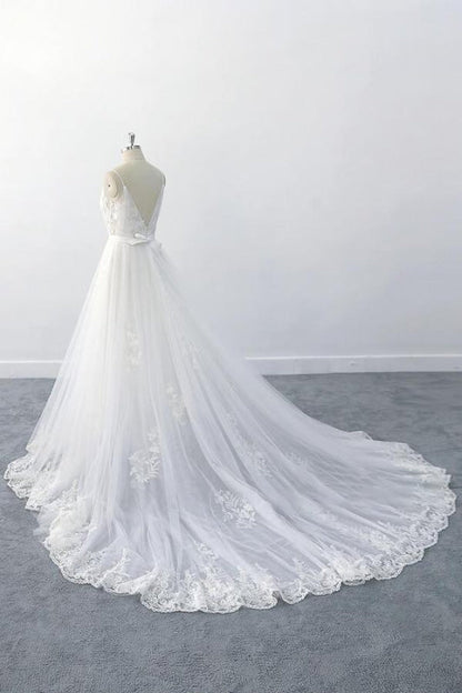 Amazing Ruffle Appliques Tulle A-line Wedding Dress