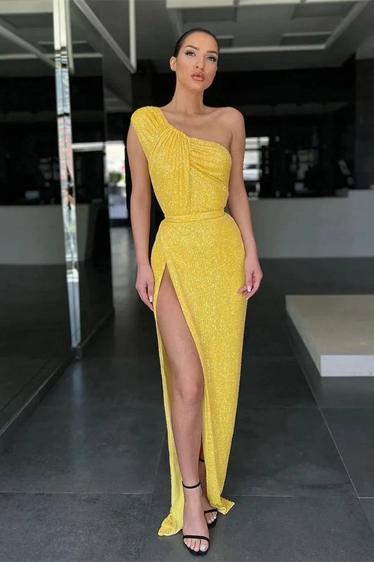 Amazing Yellow One Shoulder Sequins evening Dress Mermaid With Slit