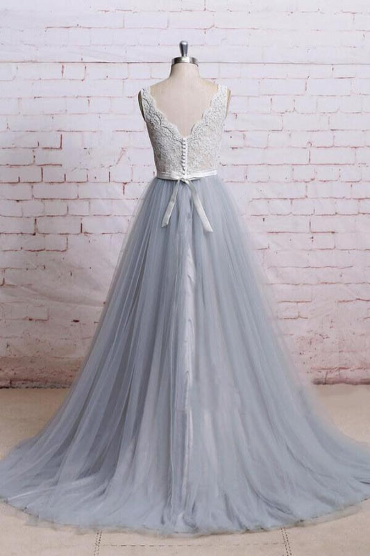 Awesome V-neck Lace Tulle A-line Wedding Dress