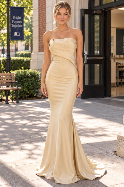 Asymmetrical Green Strapless Ruched Mermaid Long Formal Dress