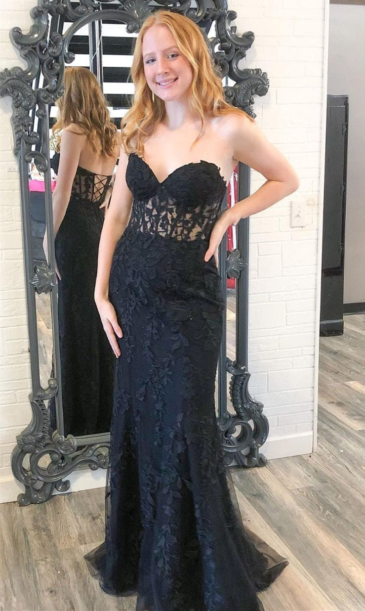 Sweetheart Mermaid Long Prom Dress with Lace Appliques