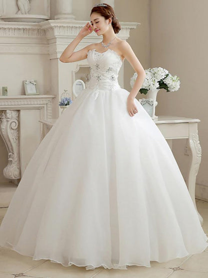 Ball Gown Wedding Dresses Sweetheart Neckline Floor Length Organza Strapless Glamorous Sparkle & Shine