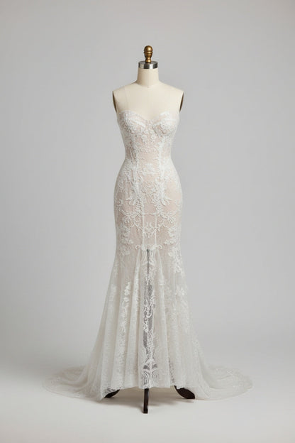 Beautiful Sweetheart Sleeveless Appliques Lace Mermaid Wedding Dress