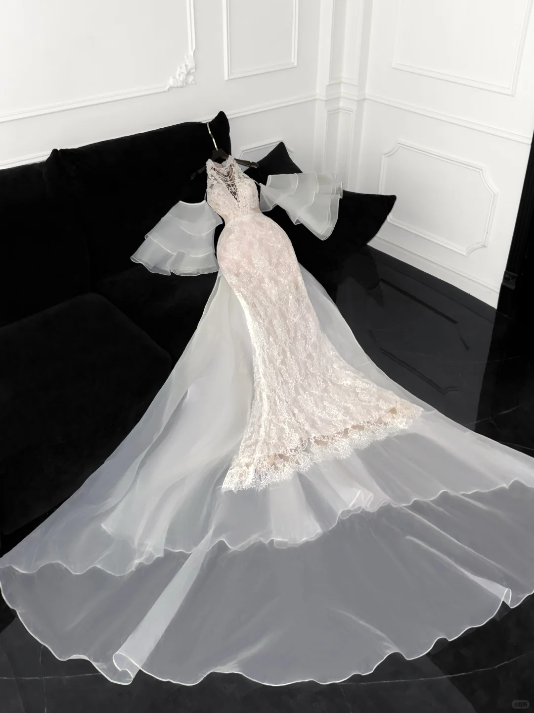 Elegant Ivory Applique Design Mermaid Wedding Dress Prom Dress Evening Dress HZ1024