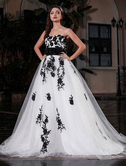 Black A-Line Wedding Dress Strapless Applique Sash Tulle Satin Bridal Gown