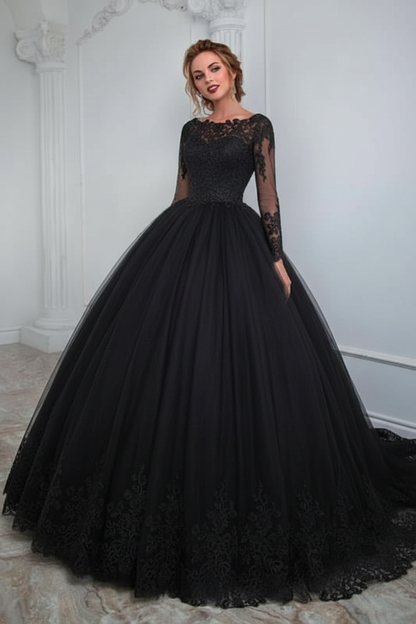 White Aline Wedding Gown Long Sleeves Tulle Bridal Dress with Lace Appliques