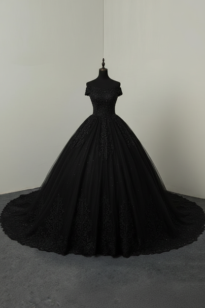 Off The Shoulder Ball Gown Wedding Dresses Short Sleeve Lace Applique Tulle Bridal Dress