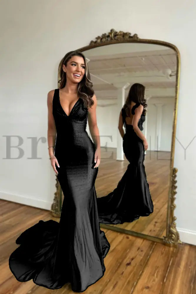 Green Prom Dress Mermaid V Neck Long Evening Dress with Beadings