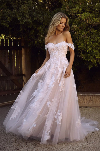 Short Sleeve A Line Wedding Dresses Off The Shoulder  Lace Appliqued Tulle Bridal Gown With Train