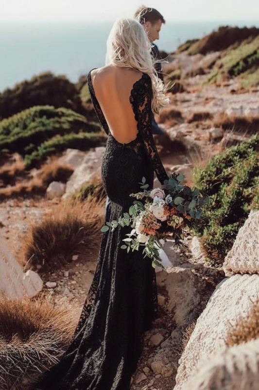 Bohemian Lace Wedding Dress with Long Sleeves Backless Boho Bridal Gown