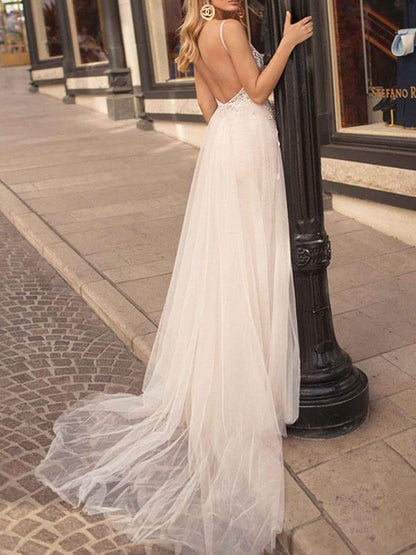 Boho Wedding Dress A Line V Neck Straps Sleeveless Tulle Beach Bridal Gowns