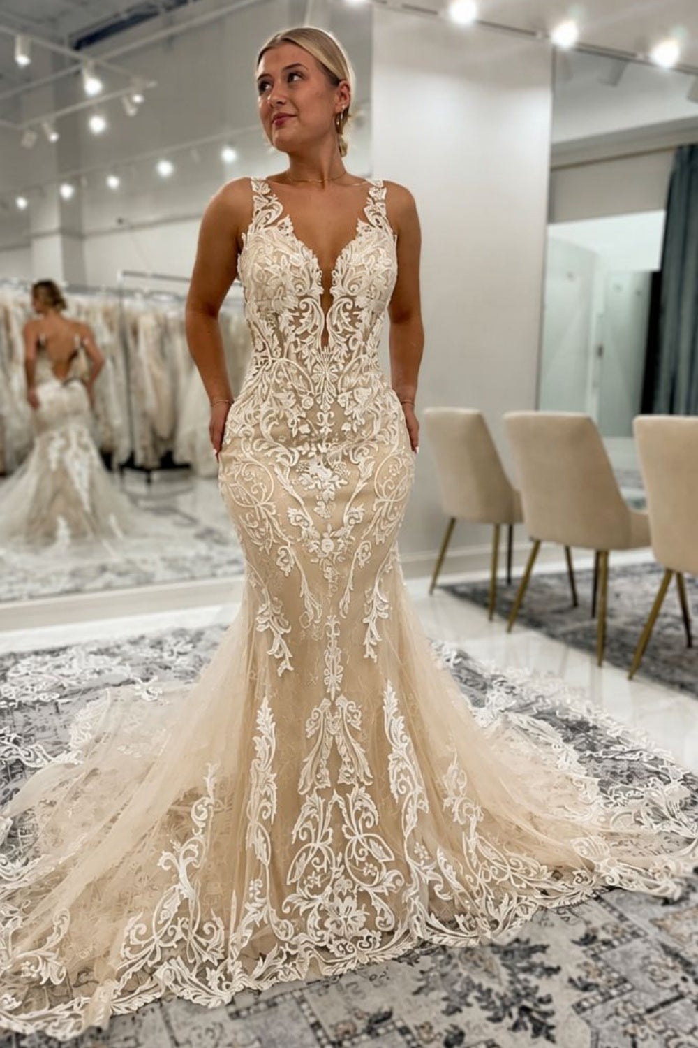Sweetheart Tulle Appliques Lace Mermaid Wedding Dresses with Train
