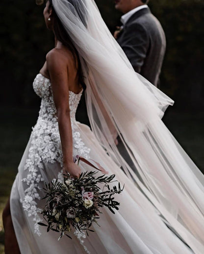 Chic Long A-line Sweetheart 3D Floral Wedding Dress with Lace Tulle