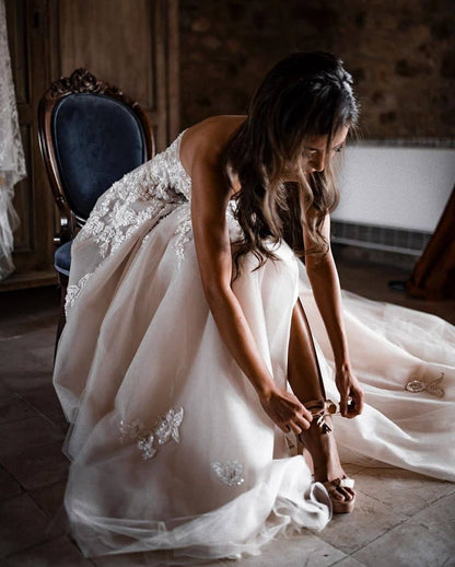 Chic Long A-line Sweetheart 3D Floral Wedding Dress with Lace Tulle