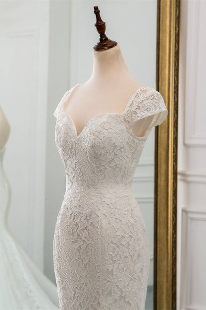 Chic Sweetheart Lace Mermaid Wedding Dress with Cap Sleeves