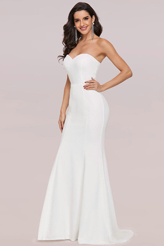 Chic Sweetheart Mermaid Long Wedding Dress