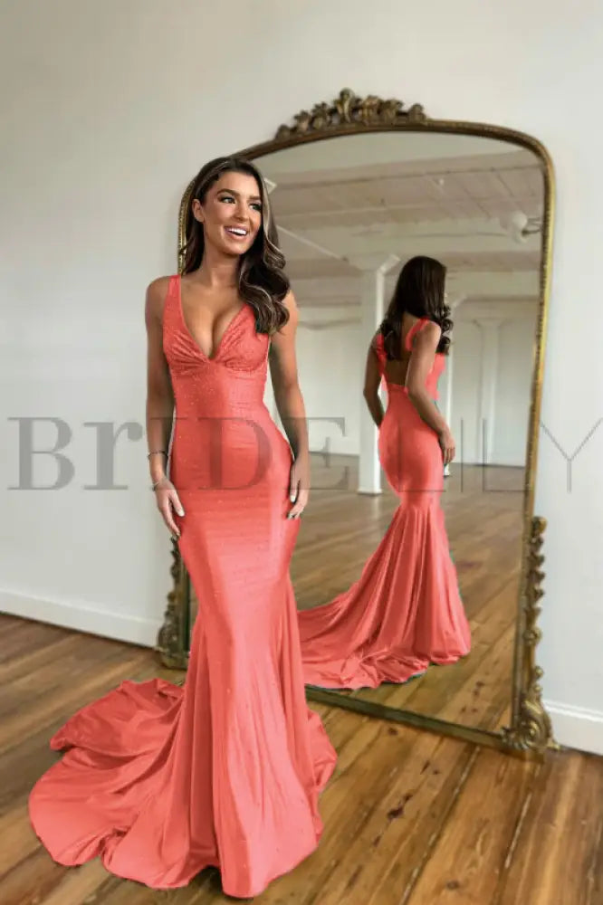 Green Prom Dress Mermaid V Neck Long Evening Dress with Beadings