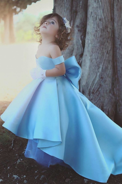 Cute Off The Shoulder Sleeveless Ball Gown with Bow Ruffles Flower Girl Dress