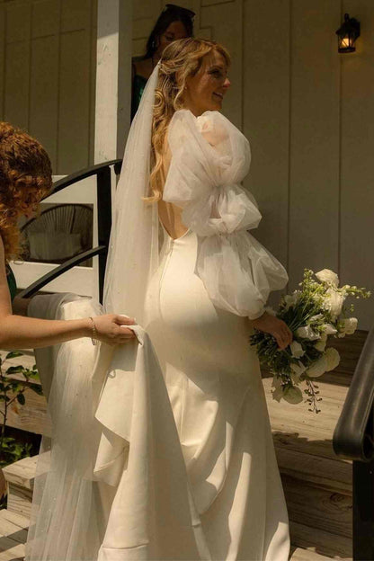 Gorgeous Spaghetti Straps Mermaid Long Wedding Dress with Sleeves Tulle