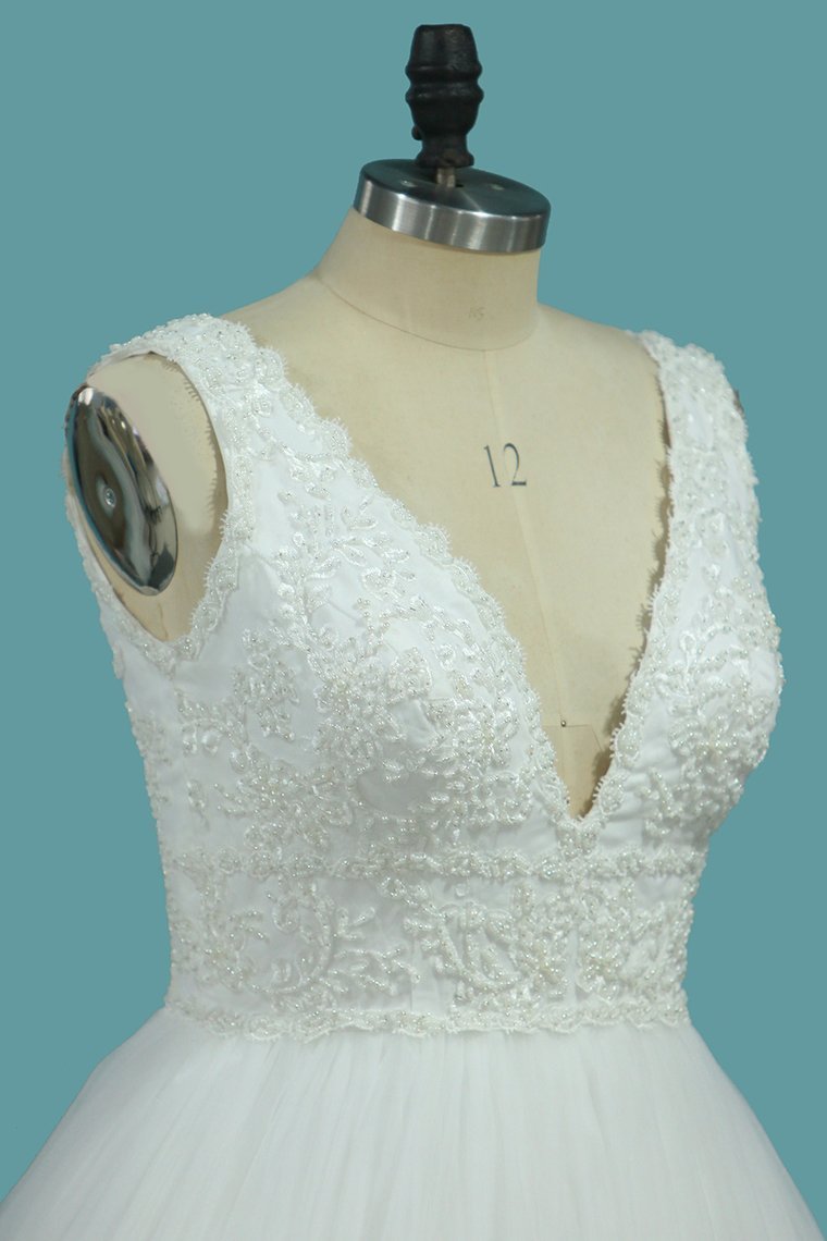 Deep V-Neck Backless Long Wedding Dress With Lace Appliques