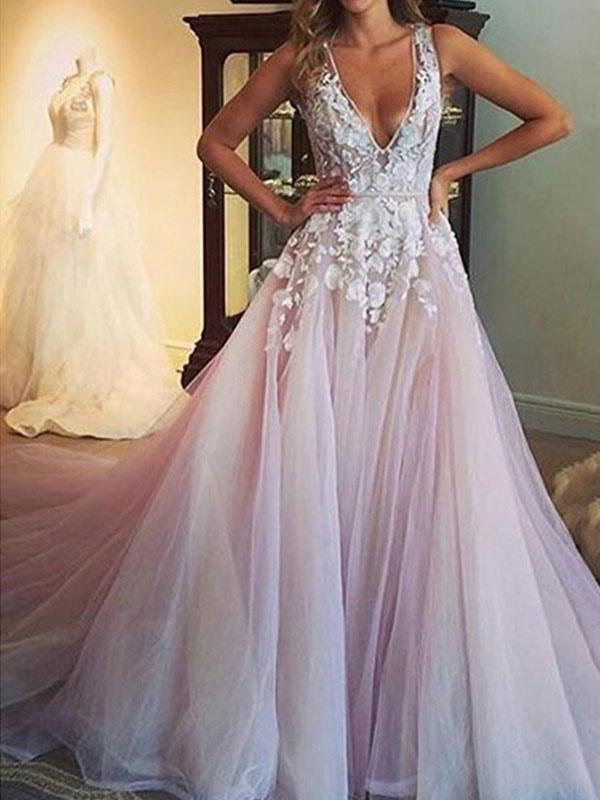 Deep V Neck Sleeveless Lace Wedding Dress Floral Floor Length Tulle Bridal Gowns