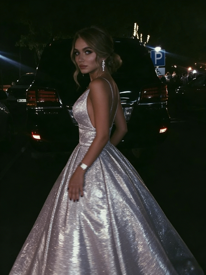 Sparkly Ball Gown Spaghetti Straps Sequin White Sleeveless Long Evening Party Gowns Evening Dress Special Formal Dresses Prom Dress DH319