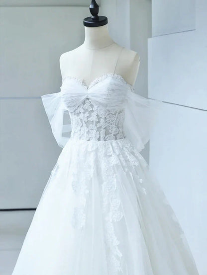 Off the Shoulder White Lace Appliques Sleeveless Lace-Up Wedding Dresses