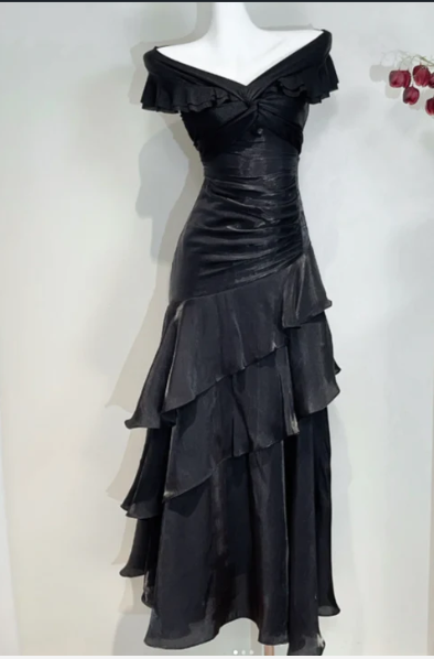 Elegant Off-Shoulder Sheath Long Prom Dresses Satin Black Evening Dresses DP3804