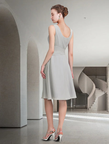 Aimishang  Two Piece A-Line Mother of the Bride Dress Church Elegant Jewel Neck Knee Length Chiffon Sleeveless with Pleats Ruched