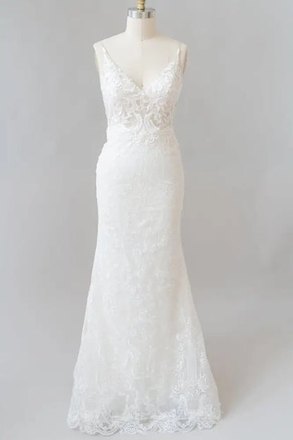 Elegant Appliques V-neck Sheath Wedding Dress Sleeveless