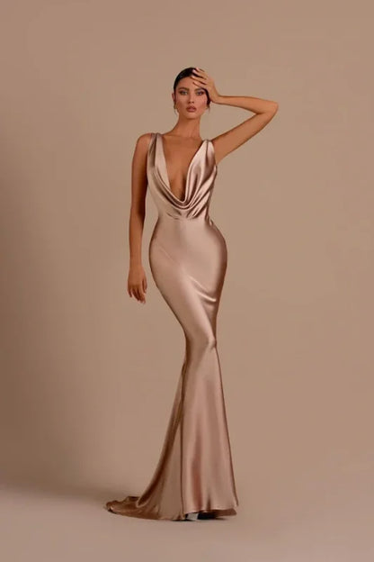 Elegant Champagne Mermaid Prom Dress Long Slimming with Ruffles
