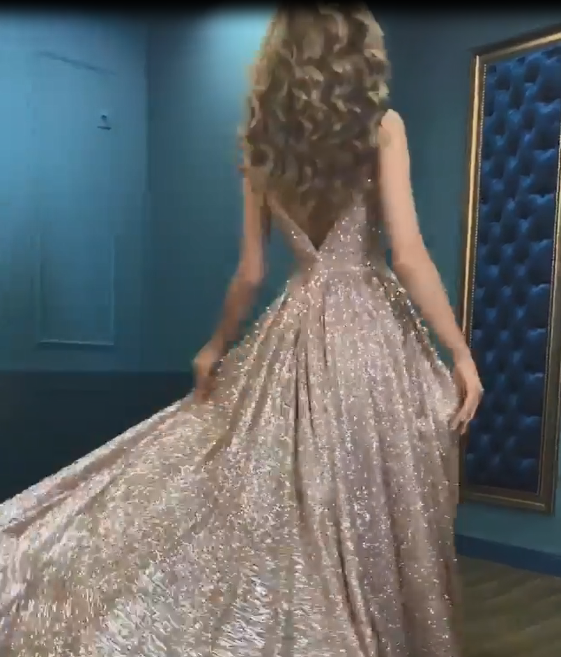 Elegant Evening Dresses with Spaghetti-Straps and Modern V-Neck Sequins