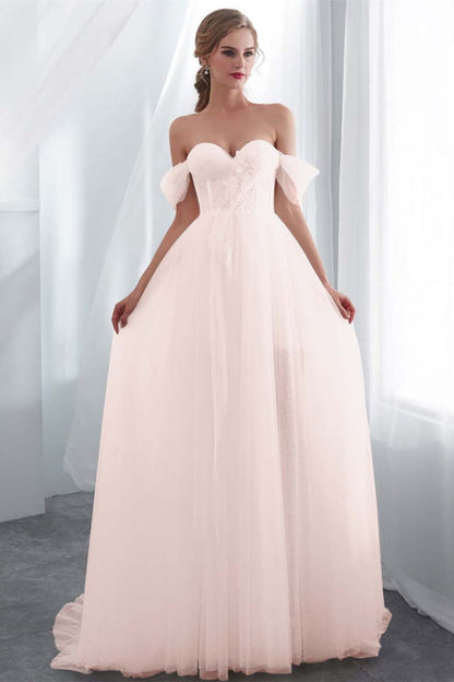 Elegant Long Tulle Wedding Dress with Off-the-Shoulder Design