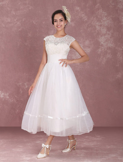 Elegant Round Neck Mini Wedding Dress